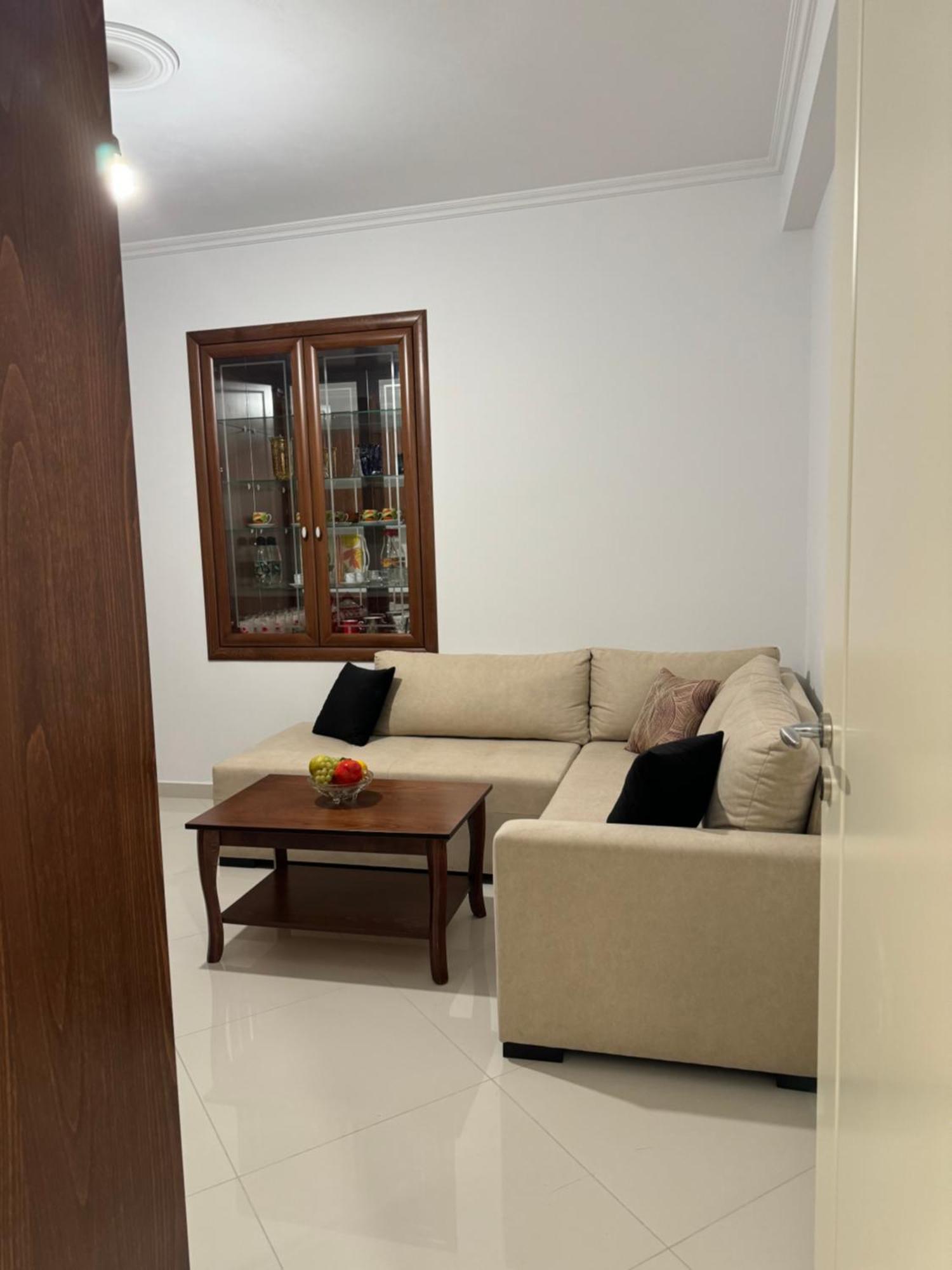 Apartment Daisy Sarande